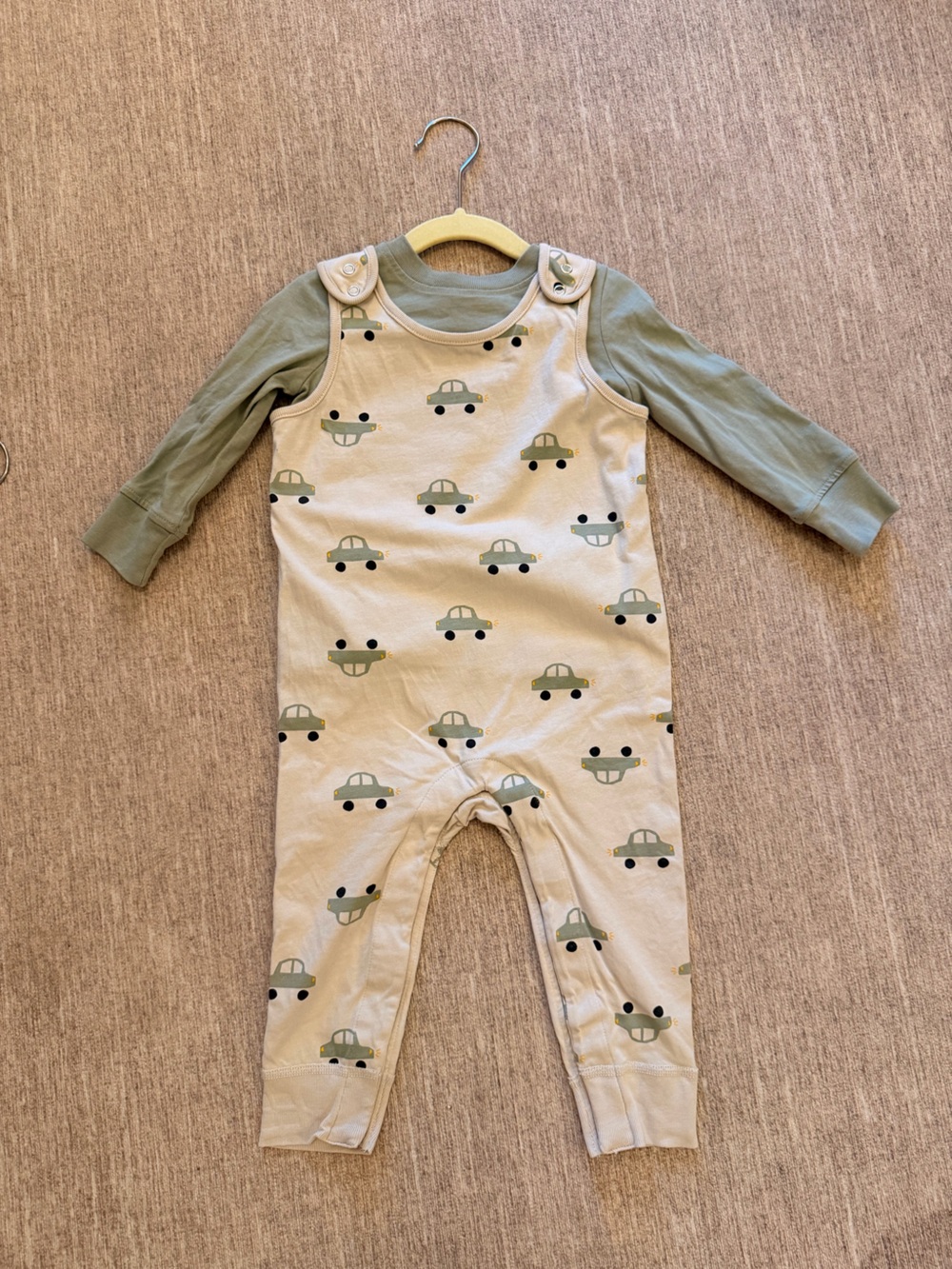 Hanna Andersson Sage Green and Cream Car Print Overall Jumper Set